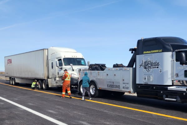 Semi Truck Towing in North Las Vegas