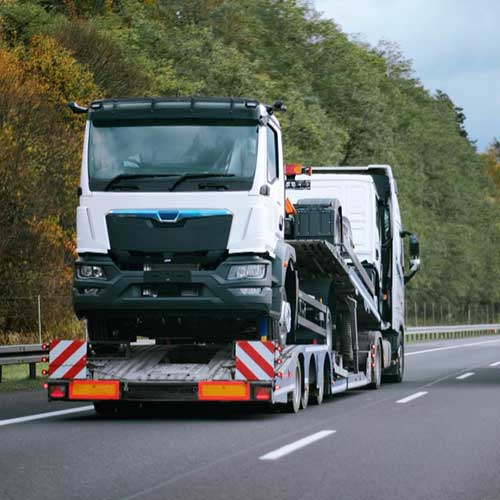 3-Commercial-Truck-Towing